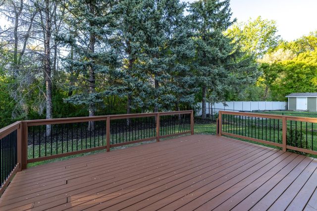 4334 W 131st Street, Savage, MN 55378