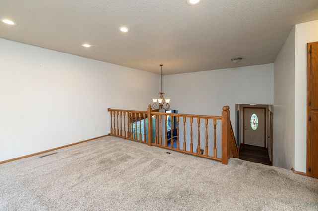 4334 W 131st Street, Savage, MN 55378