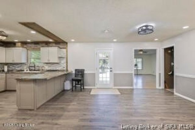 8126 John Pectol Road, Georgetown, IN 47122