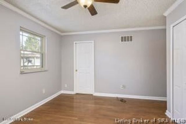 8126 John Pectol Road, Georgetown, IN 47122