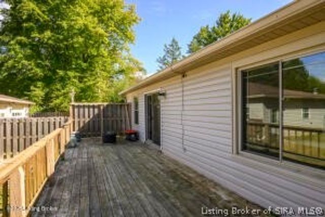 8126 John Pectol Road, Georgetown, IN 47122