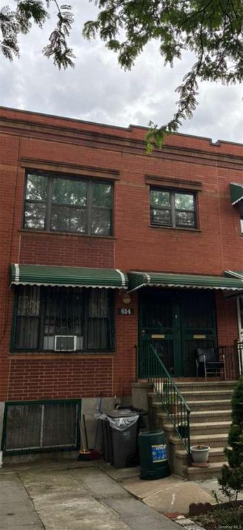 614 Kosciuszko Street, Brooklyn, NY 11221