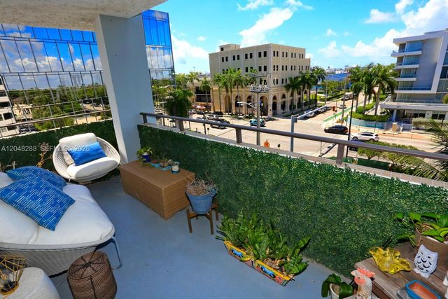 9660 W Bay Harbor Dr 5A, Bay Harbor Islands, FL 33154