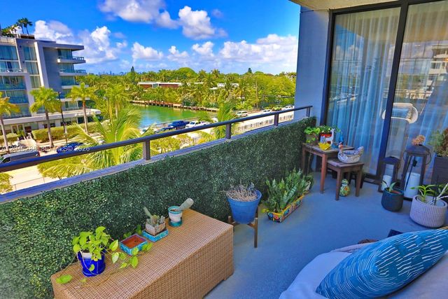 9660 W Bay Harbor Dr 5A, Bay Harbor Islands, FL 33154
