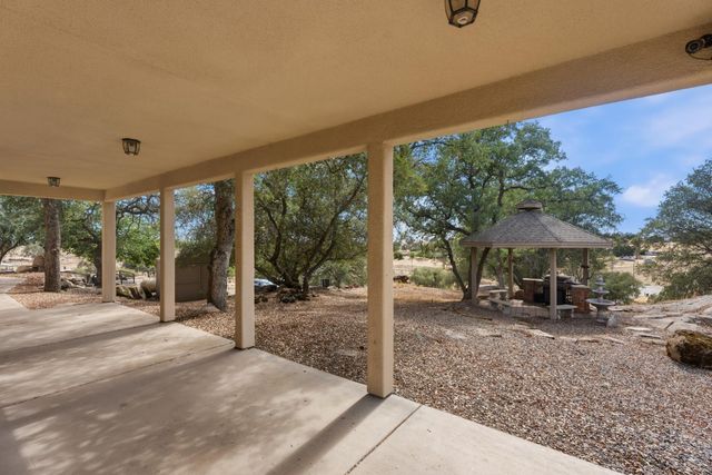 33099 Road 800, Raymond, CA 93653