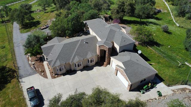 33099 Road 800, Raymond, CA 93653