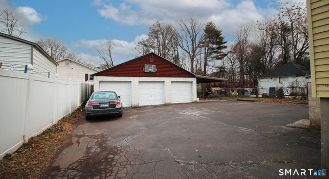 221 Grove Street, Meriden, CT 06451