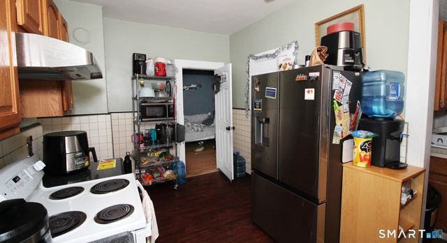 221 Grove Street, Meriden, CT 06451