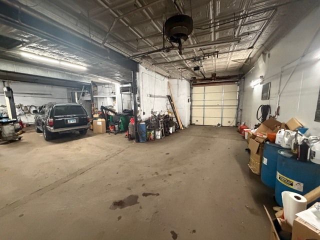 3017 W Irving Park Road, Chicago, IL 60618