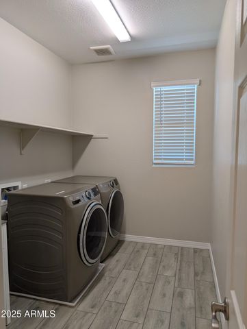 1719 S Spartan Street, Gilbert, AZ 85233