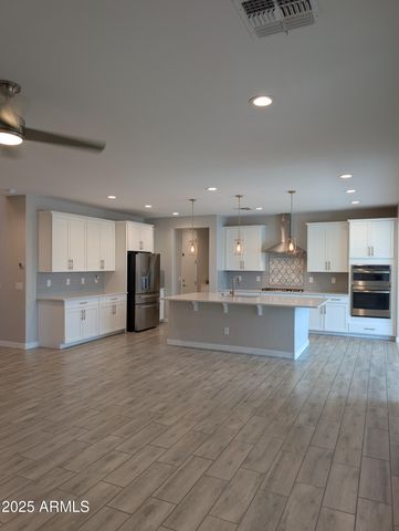 1719 S Spartan Street, Gilbert, AZ 85233