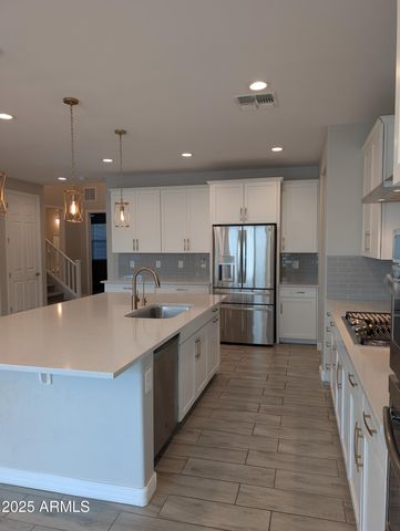 1719 S Spartan Street, Gilbert, AZ 85233