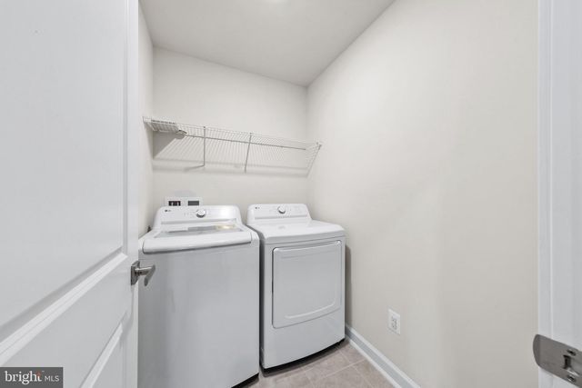 42679 ASGARD TER, Sterling, VA 20166