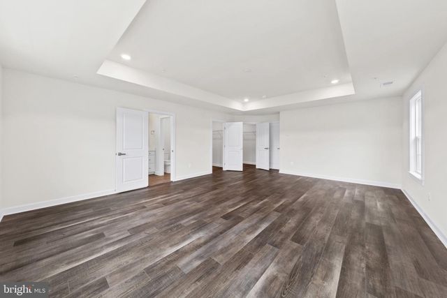 42679 ASGARD TER, Sterling, VA 20166