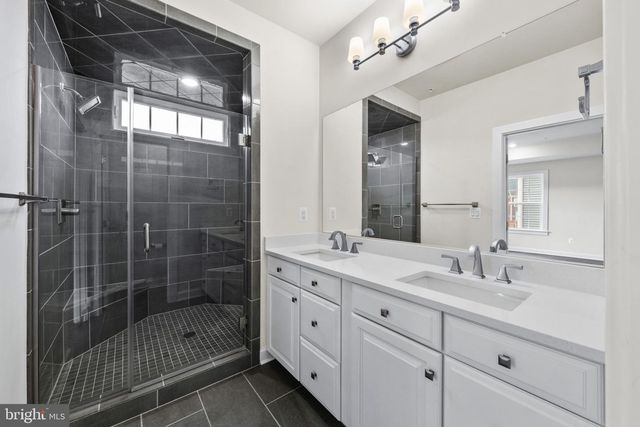 42679 ASGARD TER, Sterling, VA 20166