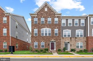 42679 ASGARD TER, Sterling, VA 20166