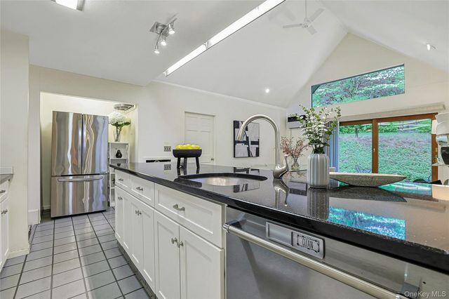 277 S Boulevard, Nyack, NY 10960