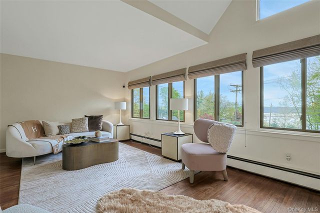277 S Boulevard, Nyack, NY 10960