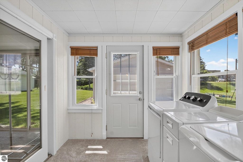 Image 26 of property listing at 510 E Saginaw Street, St Louis, MI 48880