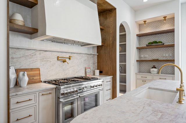 7159 Wildgrove Avenue, Dallas, TX 75214