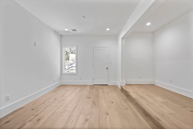 7159 Wildgrove Avenue, Dallas, TX 75214