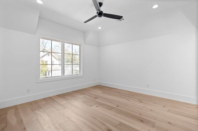 7159 Wildgrove Avenue, Dallas, TX 75214