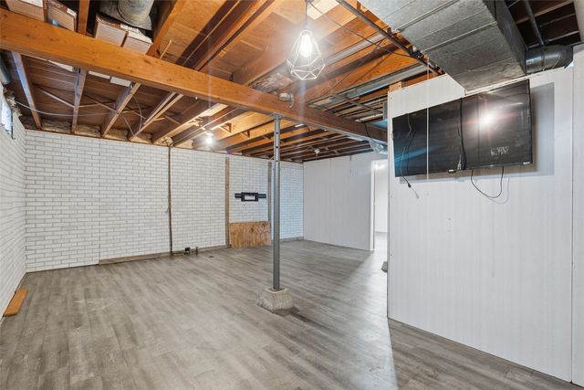 1241 30th Street SE, Cedar Rapids, IA 52403