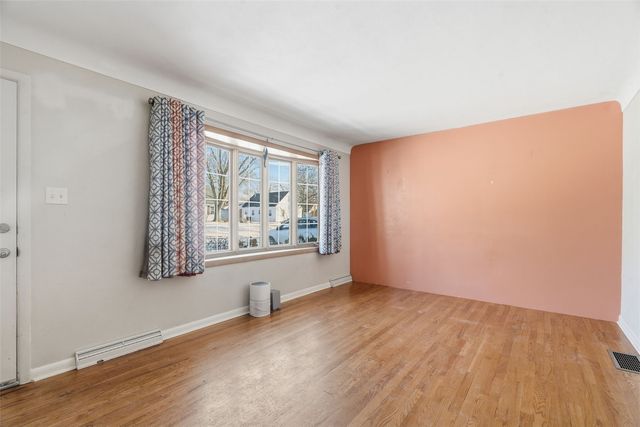 1241 30th Street SE, Cedar Rapids, IA 52403