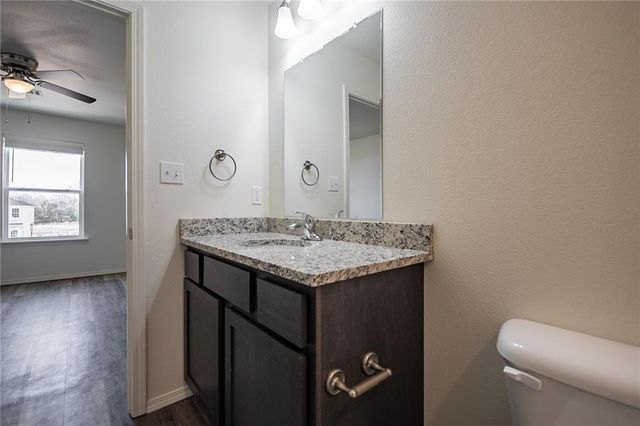 825 S Rupple Road 2, Fayetteville, AR 72704