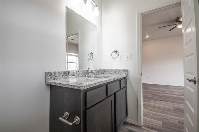 825 S Rupple Road 2, Fayetteville, AR 72704