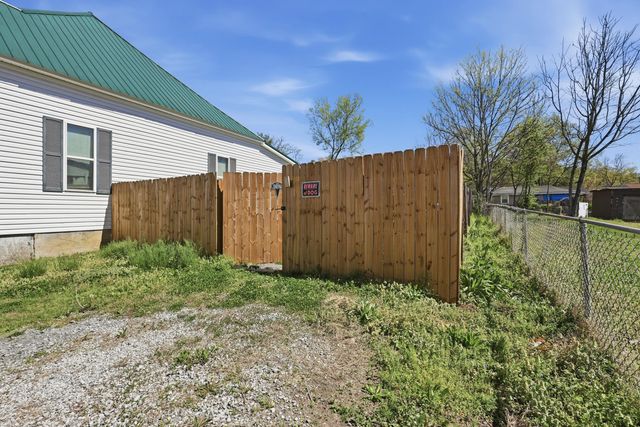 4404 13th Avenue, Chattanooga, TN 37407
