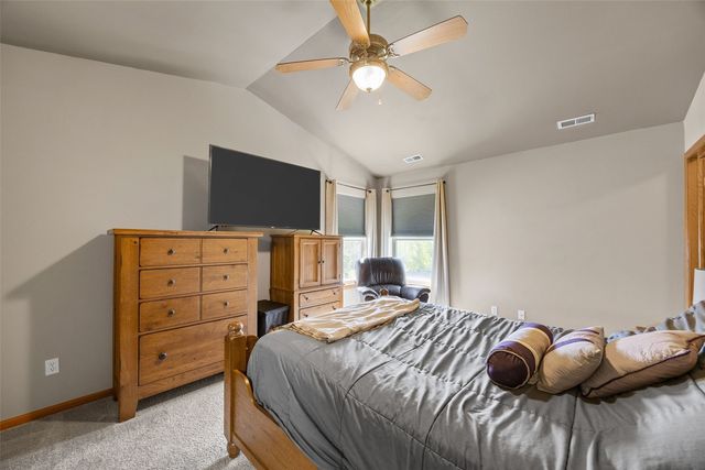 1321 Acacia Drive NE, Cedar Rapids, IA 52402