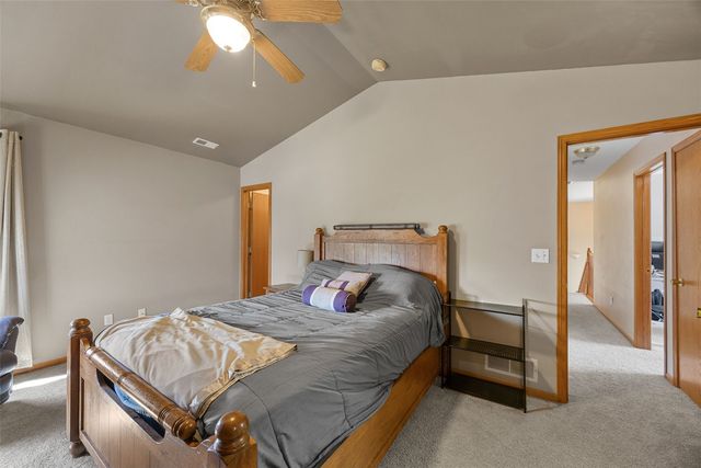 1321 Acacia Drive NE, Cedar Rapids, IA 52402