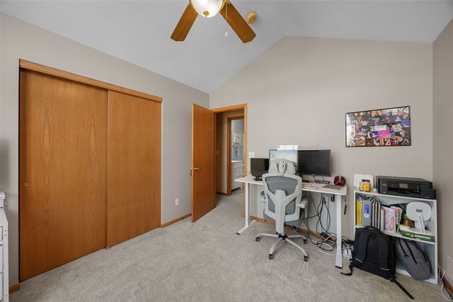 1321 Acacia Drive NE, Cedar Rapids, IA 52402