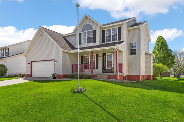 1321 Acacia Drive NE, Cedar Rapids, IA 52402