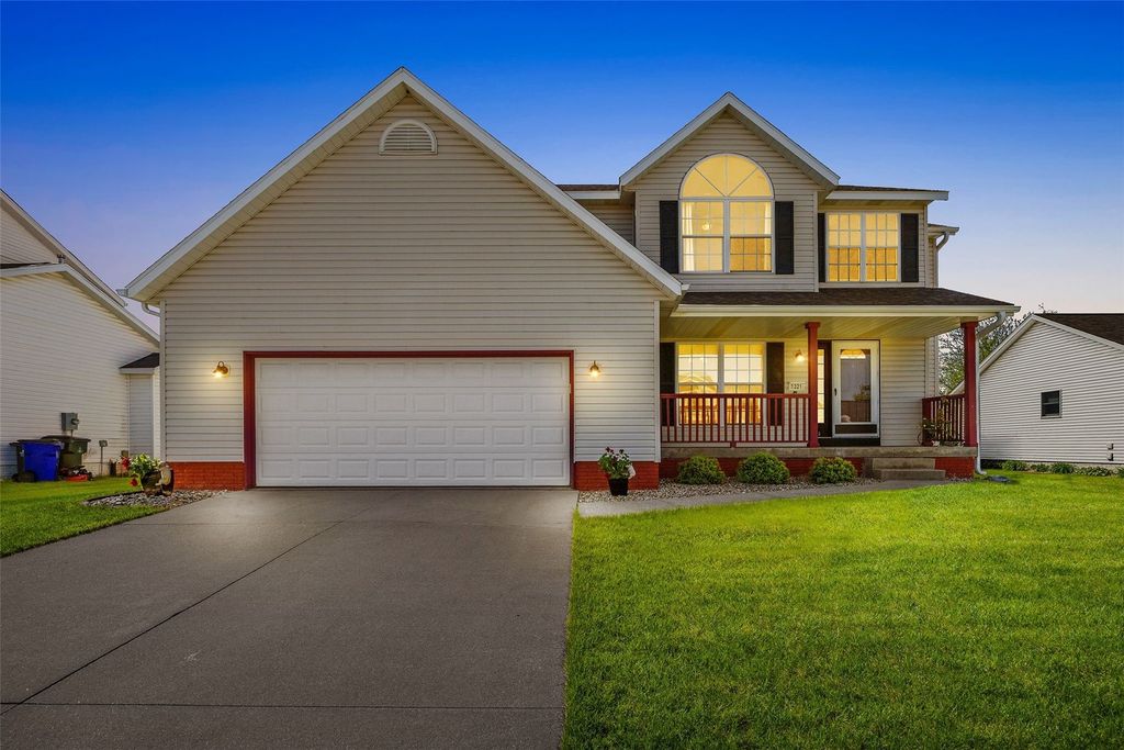 1321 Acacia Drive NE, Cedar Rapids, IA 52402