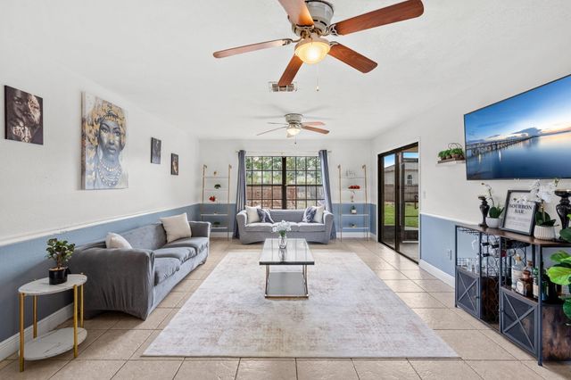 950 SE Taft Ave Avenue, Palm Bay, FL 32909