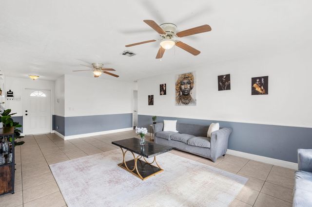 950 SE Taft Ave Avenue, Palm Bay, FL 32909