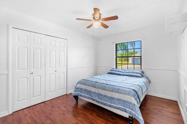 950 SE Taft Ave Avenue, Palm Bay, FL 32909