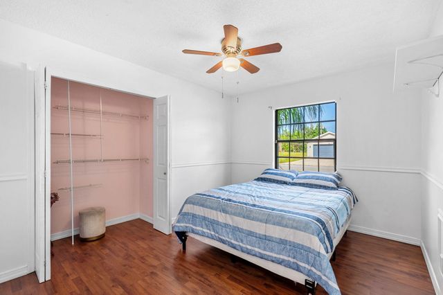 950 SE Taft Ave Avenue, Palm Bay, FL 32909