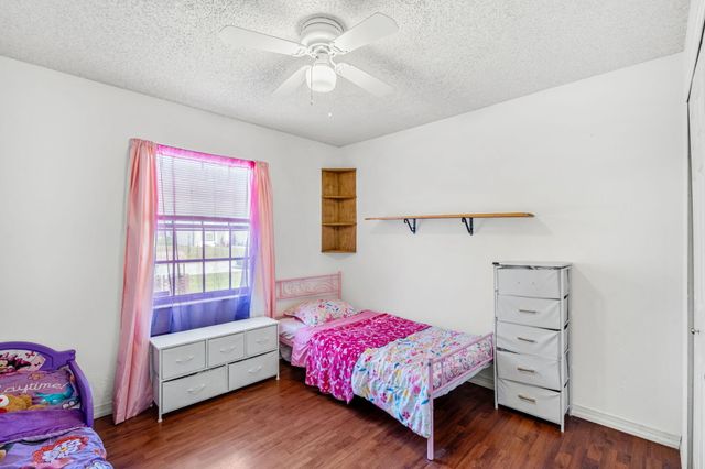 950 SE Taft Ave Avenue, Palm Bay, FL 32909
