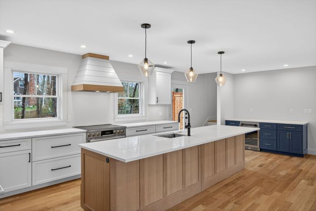 255 Epanow Road, Eastham, MA 02642