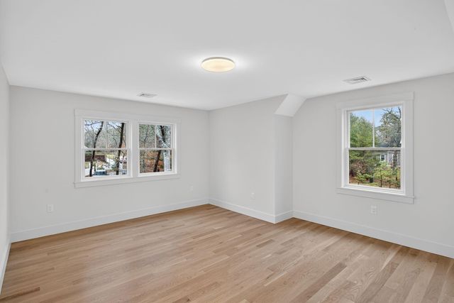 255 Epanow Road, Eastham, MA 02642