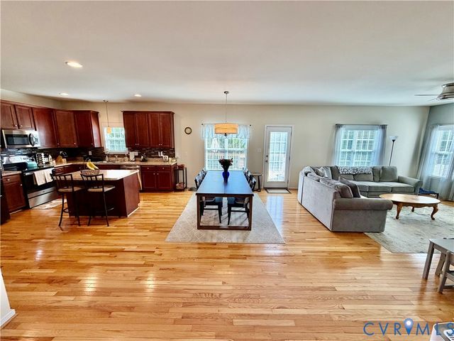 2225 Thomas Kenney Dr, Glen Allen, VA 23060