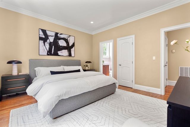 22 Scotney Road, Newton, MA 02467