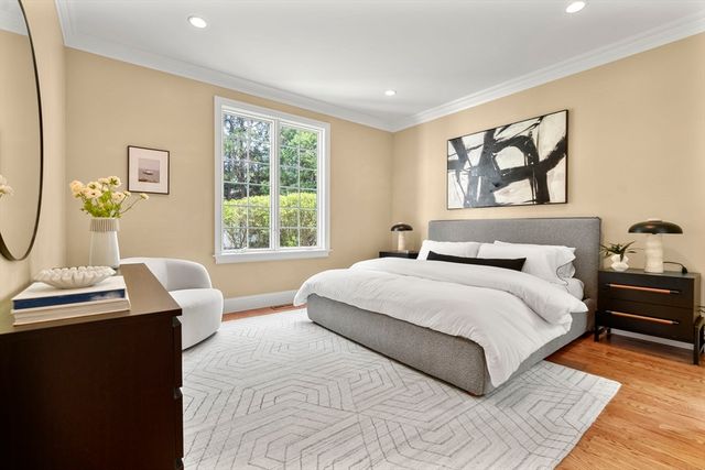 22 Scotney Road, Newton, MA 02467