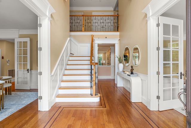 22 Scotney Road, Newton, MA 02467