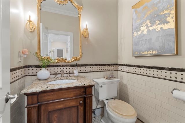 22 Scotney Road, Newton, MA 02467