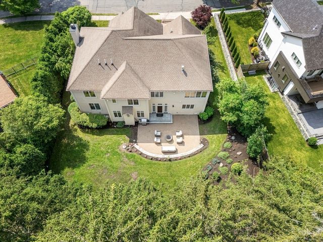 22 Scotney Road, Newton, MA 02467