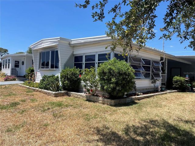 7880 54TH AVENUE N 9, St Petersburg, FL 33709